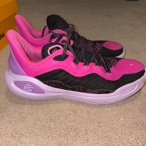 2024 Curry Flow 11 “Girl Dad”